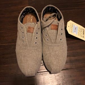 Toms gray hemp canvas classic cordones size 8